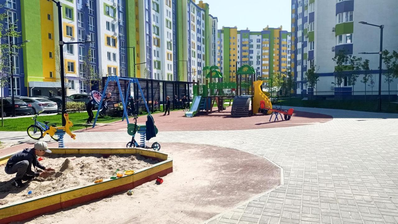 0157 Сучасні Нові Апартаменти Жк Щасливий Kiev Exteriör bild